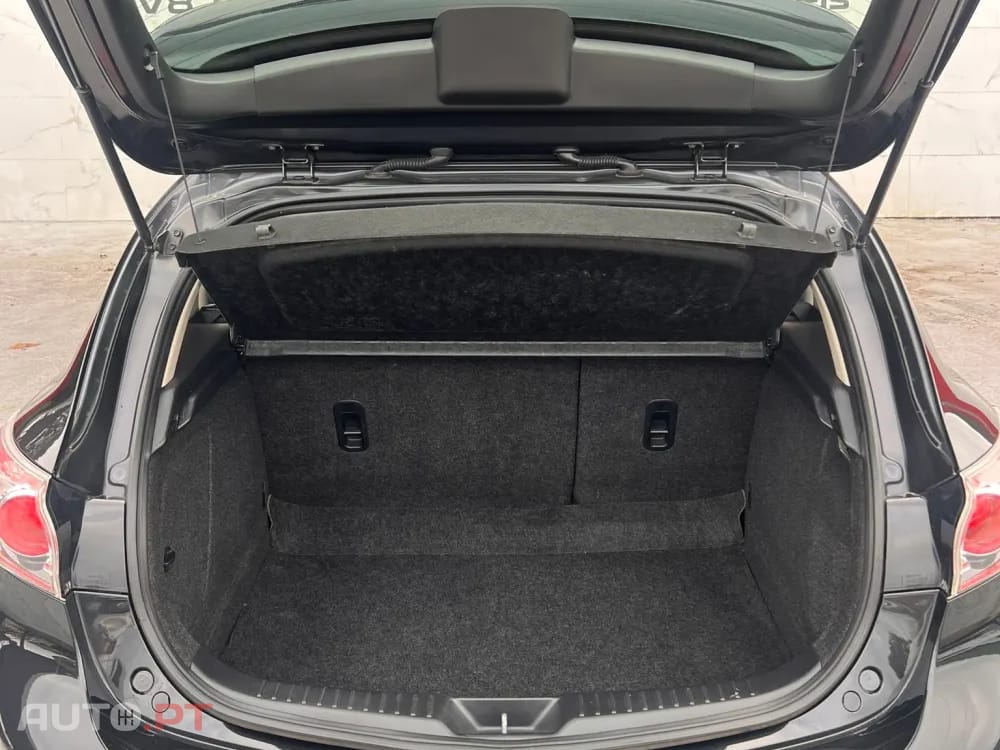 Mazda 3 MZ-CD 1.6 Comfort