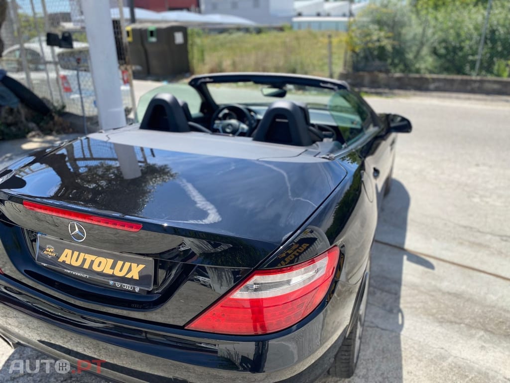 Mercedes-Benz SLK 200 BlueEFFICIENCY 7G-TRONIC Roadster pur