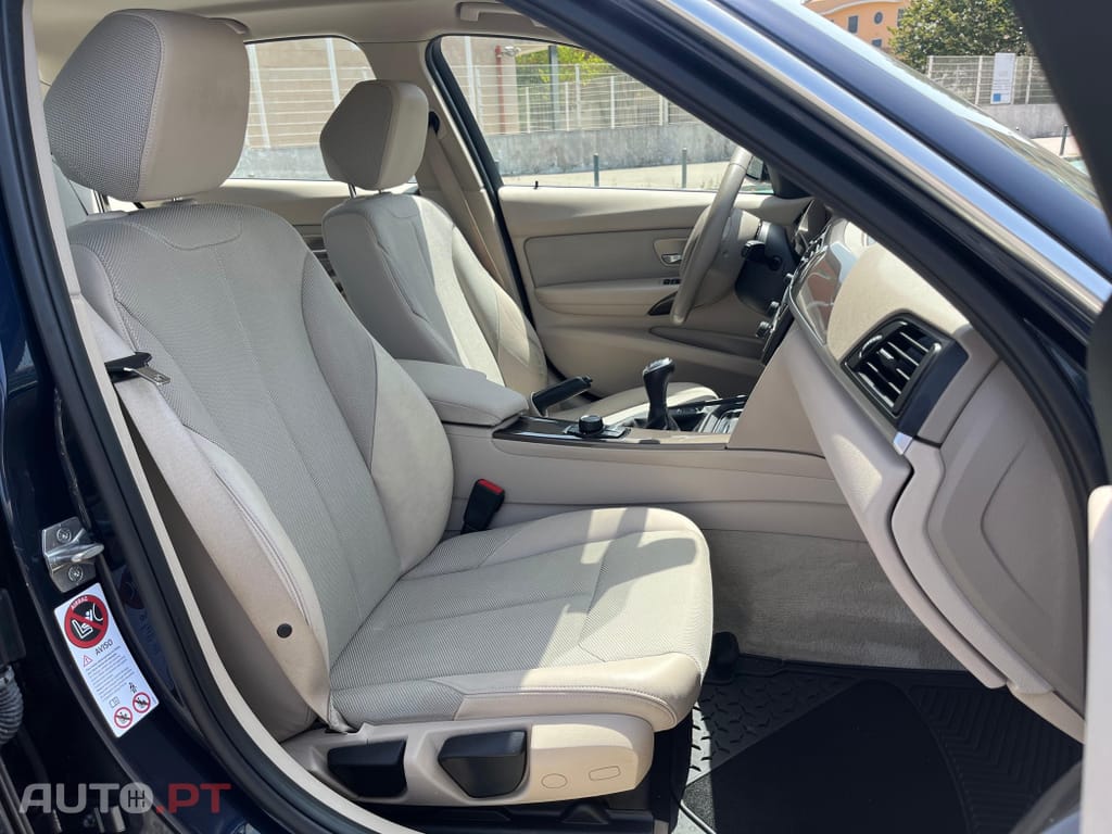 BMW 320 d EfficientDynamics Line Modern