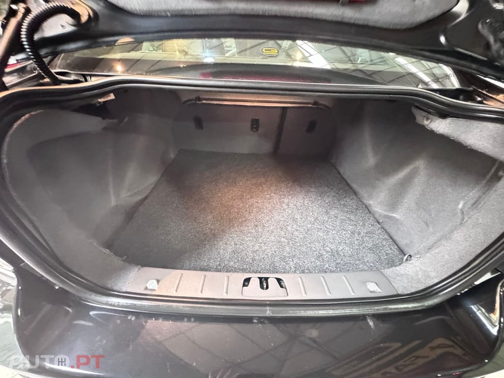 Volvo S40 1.6D R DESIGN 