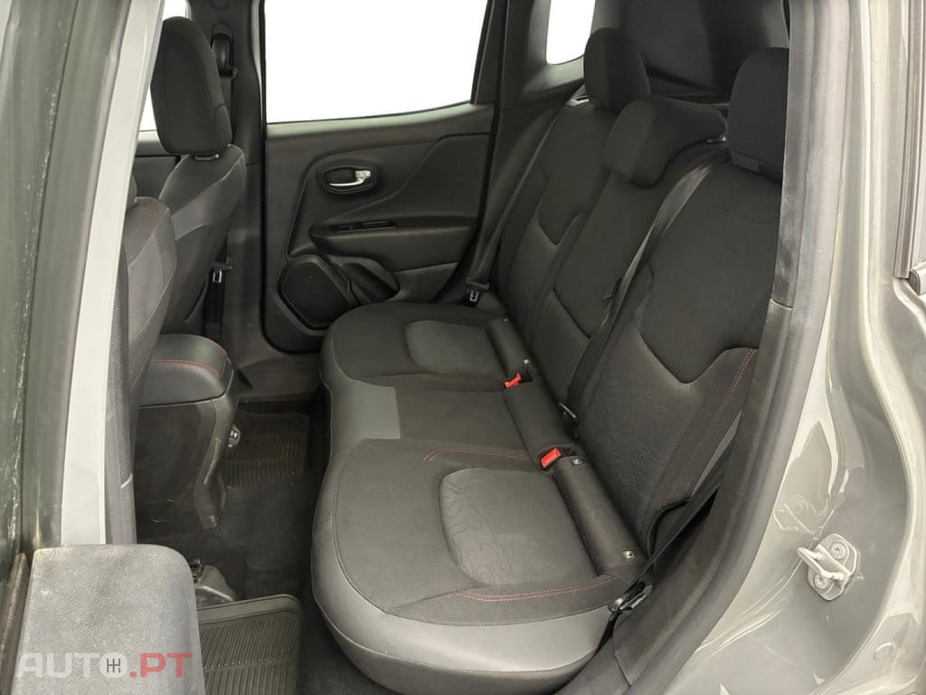 Jeep Renegade 1.3 T4 4Xe Upland eAWD