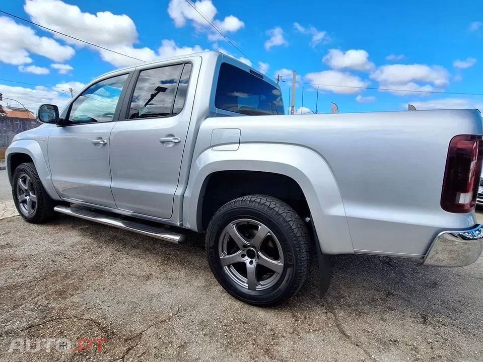 Volkswagen Amarok 3 0 Tdi Auto Highline — fotografia 24