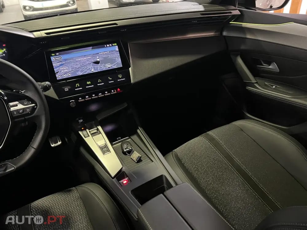 Peugeot 308 SW 1.2 Hybrid GT e-DCS6