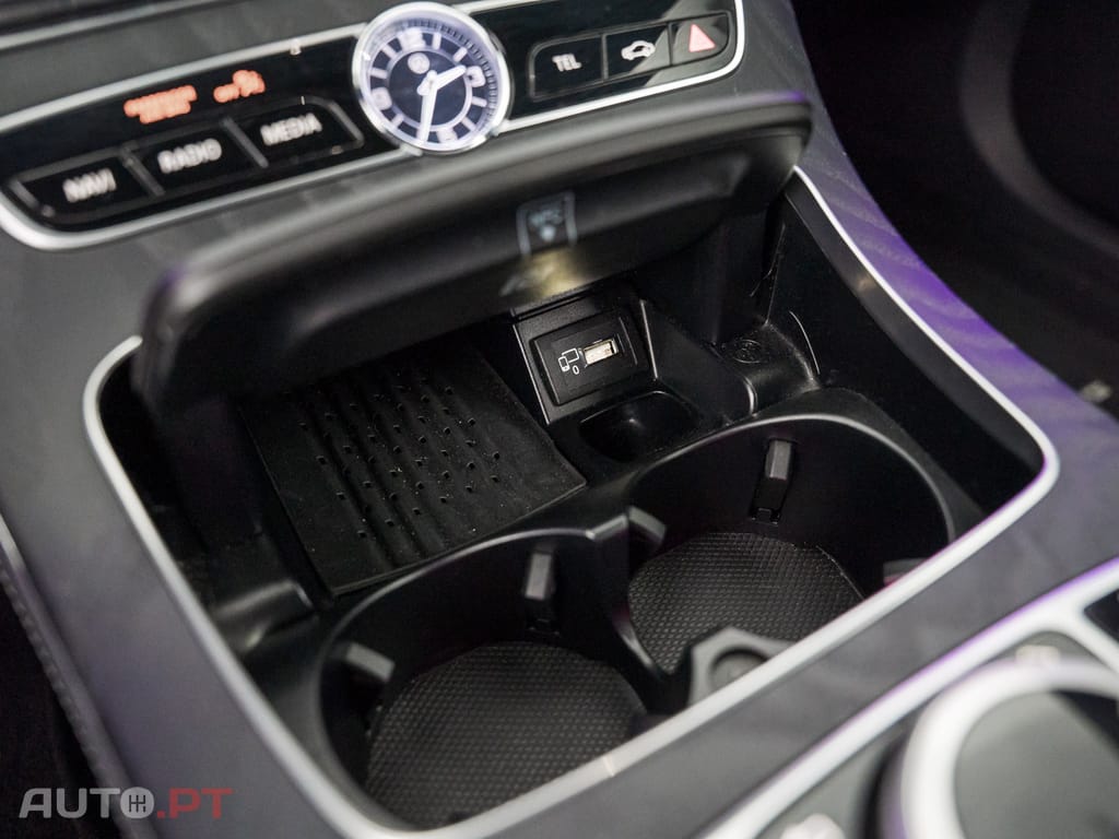Mercedes-Benz E 300 de AMG Line