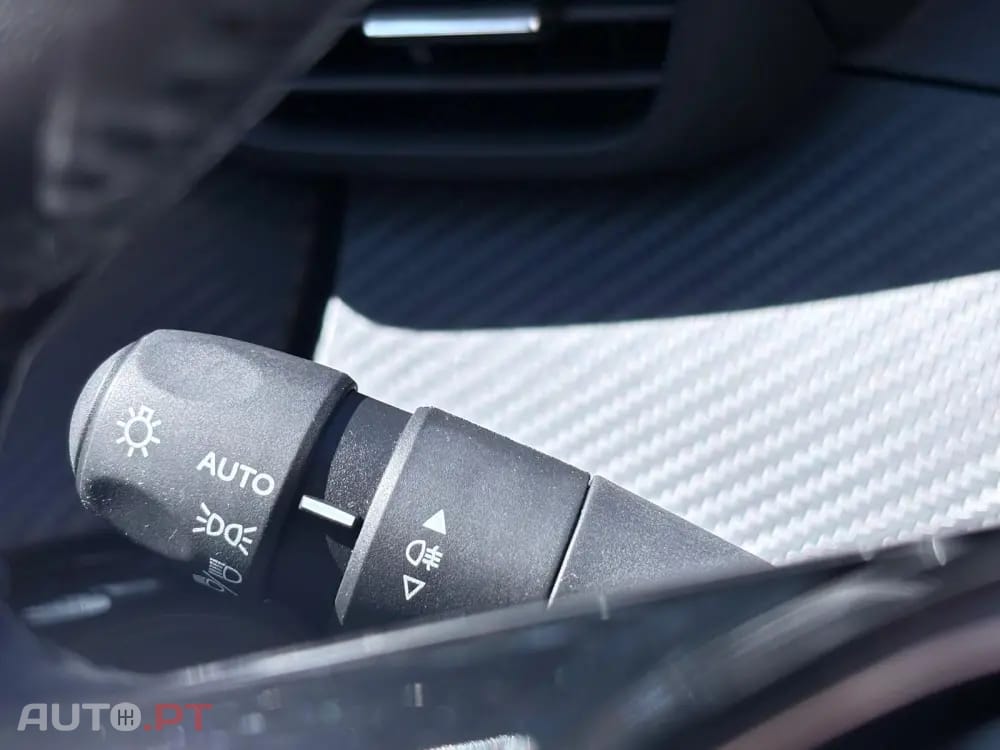 Peugeot 208 1.2 PureTech Active Pack