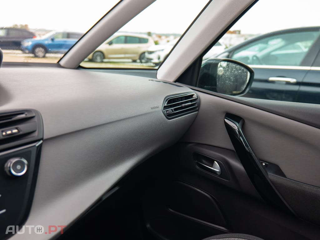 Citroen C4 Picasso 1.6 BlueHDi Shine