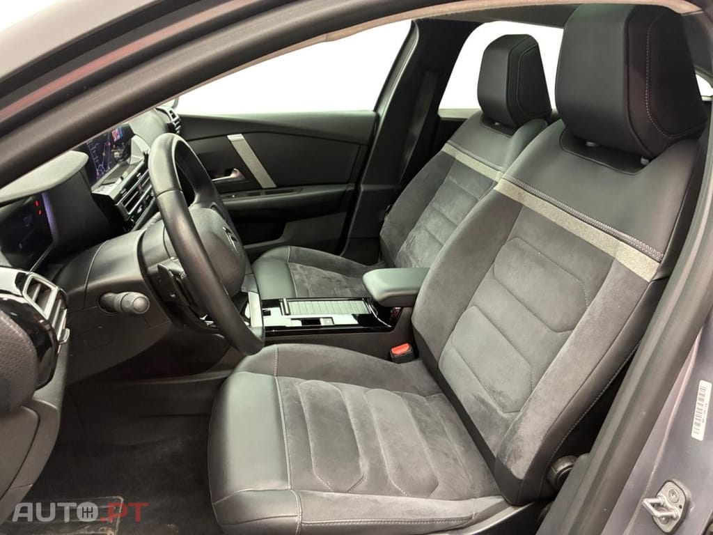 Citroen C4 1.2 PureTech Shine Pack EAT8