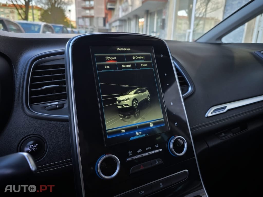 Renault Grand Scénic 1.5 dCi Bose Edition 7L