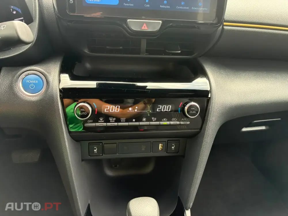 Toyota Yaris Cross 1.5 HDF Luxury
