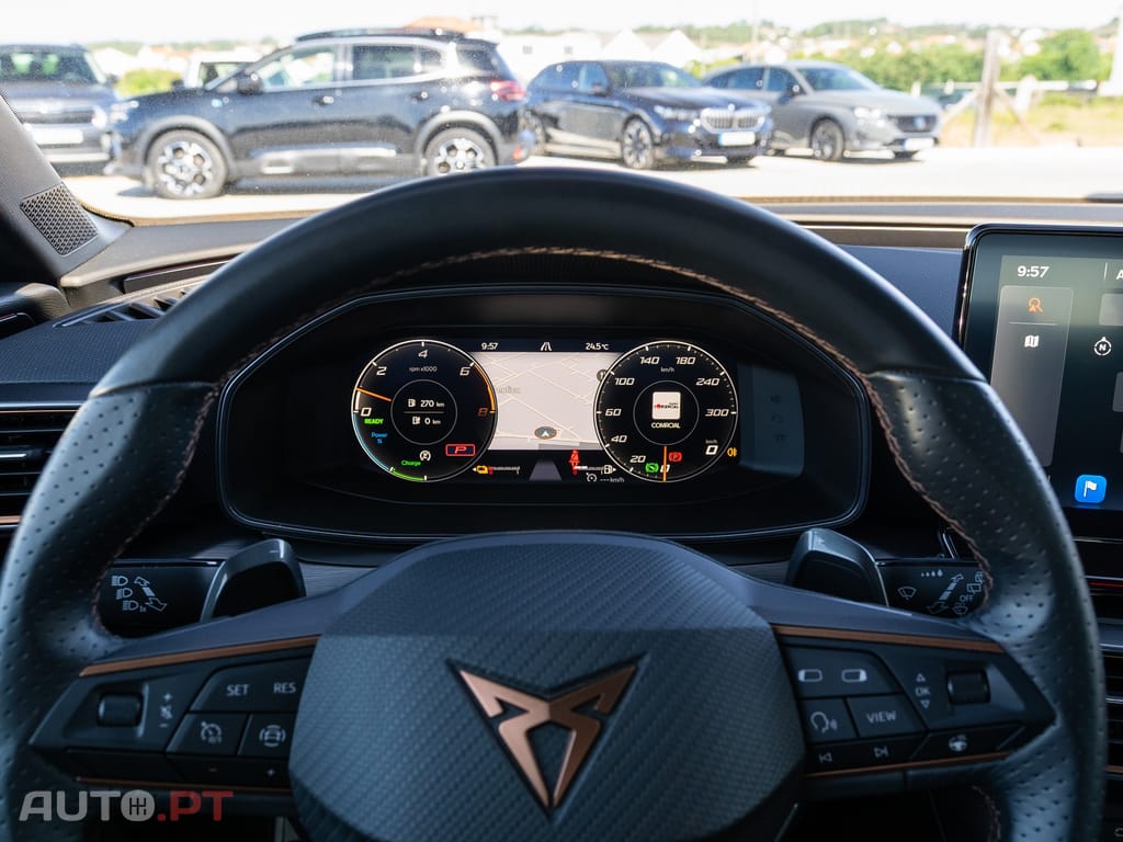Cupra Leon 1.4 e-Hybrid MID DSG