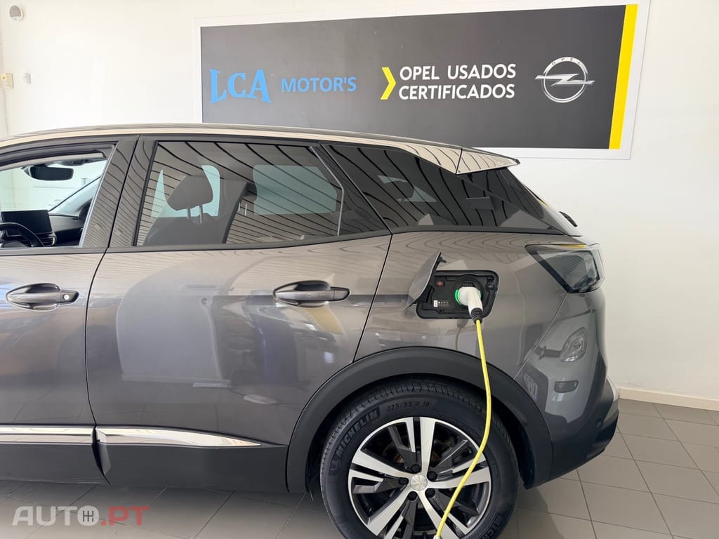 Peugeot 3008 1.6 Hybrid Allure Pack e-EAT8