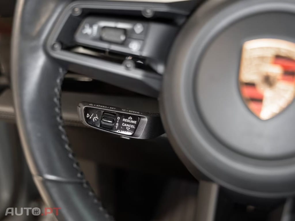 Porsche Taycan GTS I.V.A DEDUTIVEL 