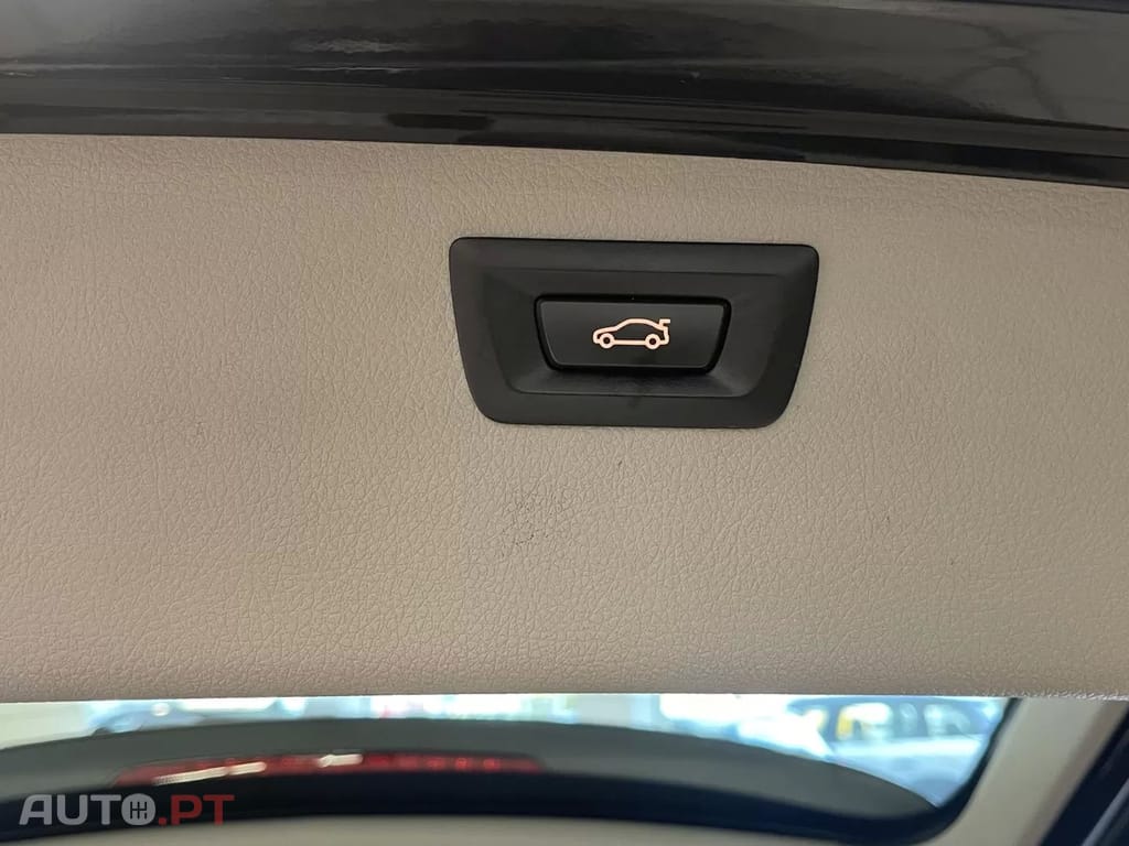 BMW 318 d Touring Line Modern