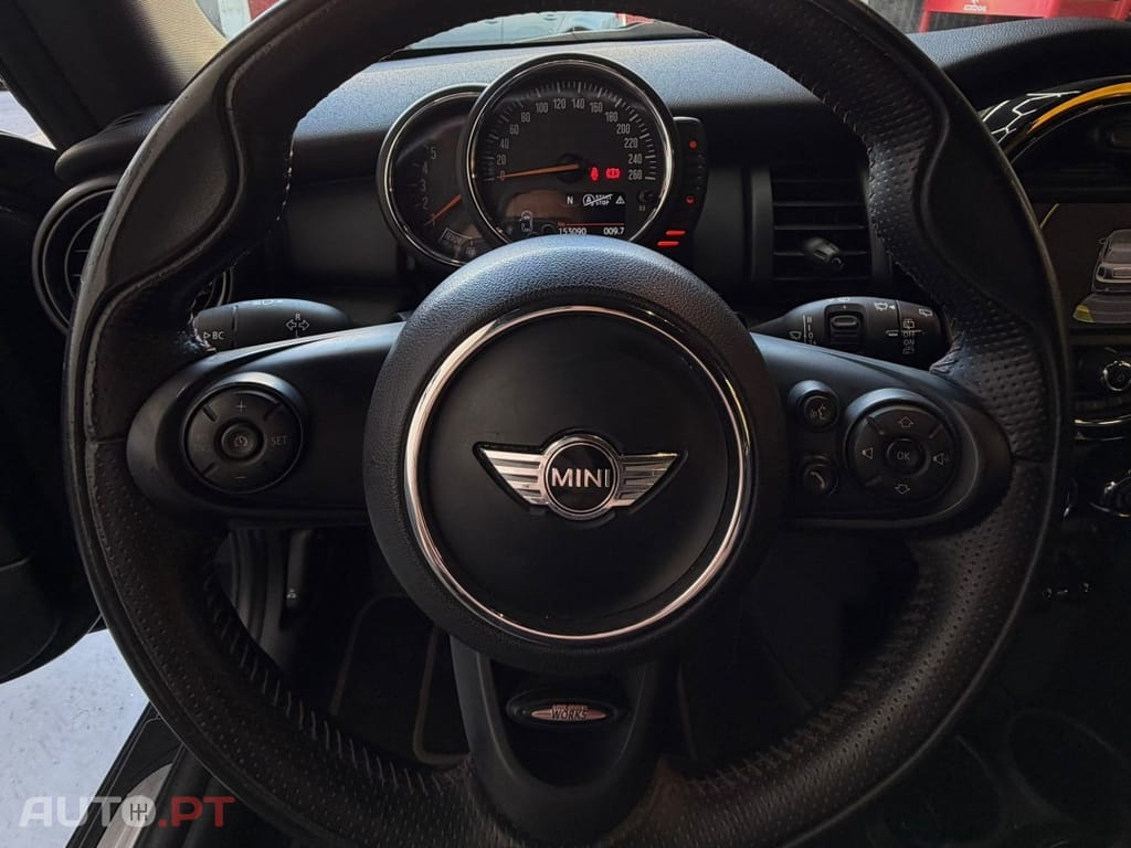 MINI Cooper Cooper D