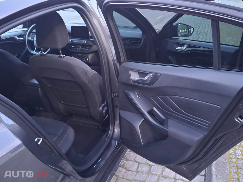 Ford Focus ST-Line