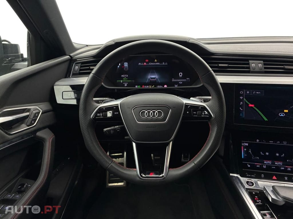 Audi Q8 E-Tron 55 quattro S line