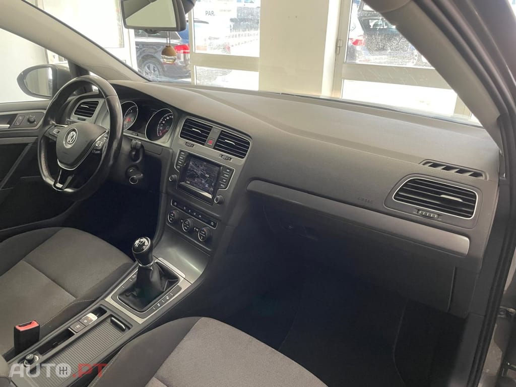 Volkswagen Golf Variant 1.6 TDi BlueMotion Confortline