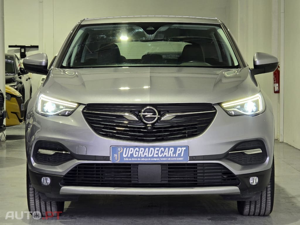 Opel Grandland (X) 1.6 T PHEV Design & Tech