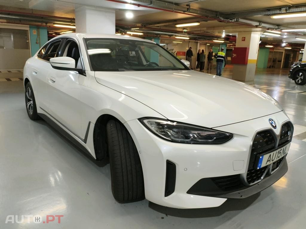 BMW i4 eDrive40