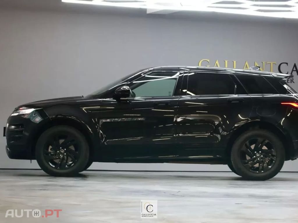 Land Rover Evoque 1.5 P300e AWD Dynamic SE — fotografia 4