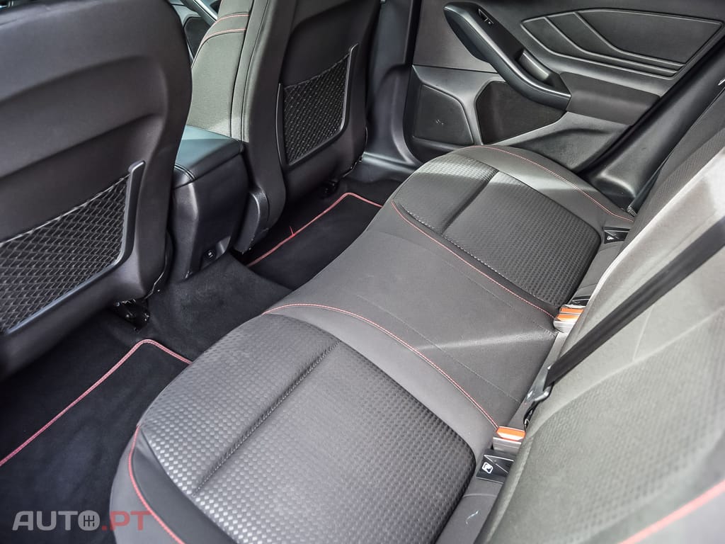 Ford Focus SW 1.0 EcoBoost MHEV ST-Line X Aut.