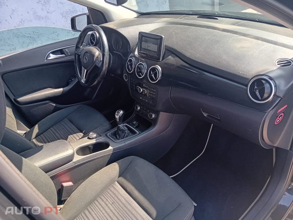 Mercedes-Benz B 180 cdi Blueefficiency - Nacional