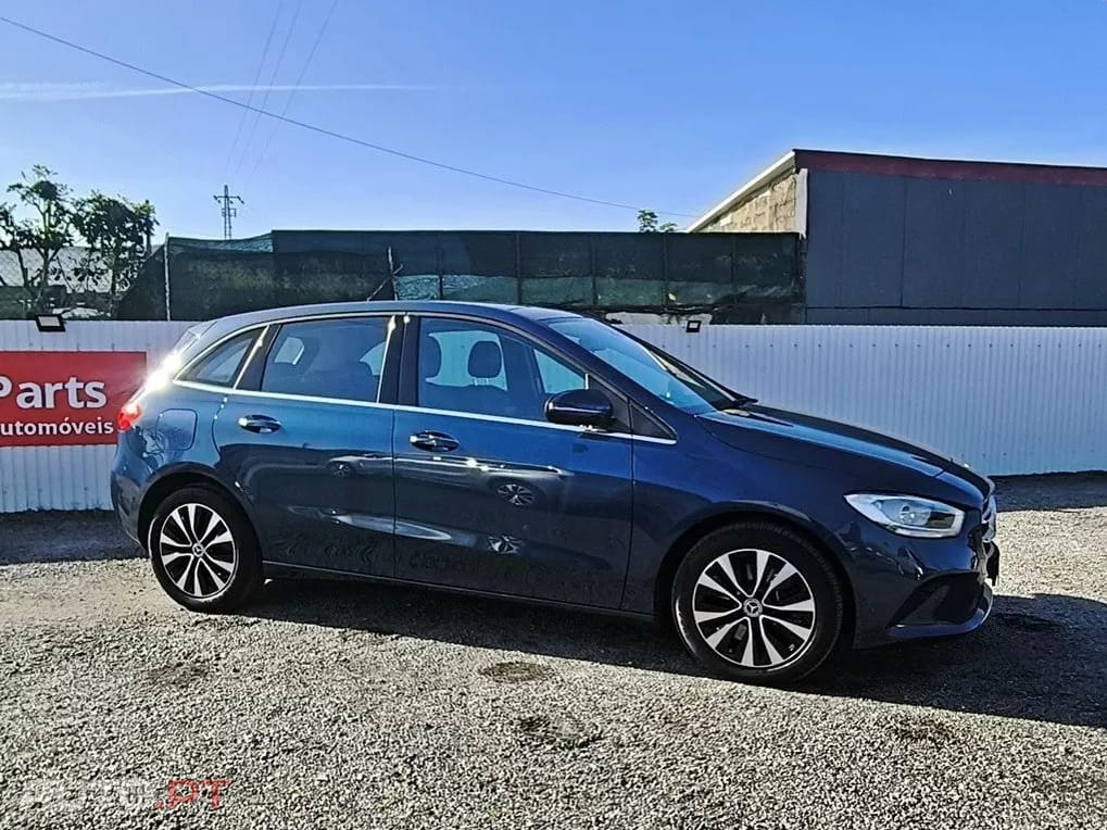 Mercedes-Benz B 250 e 8G-DCT Style