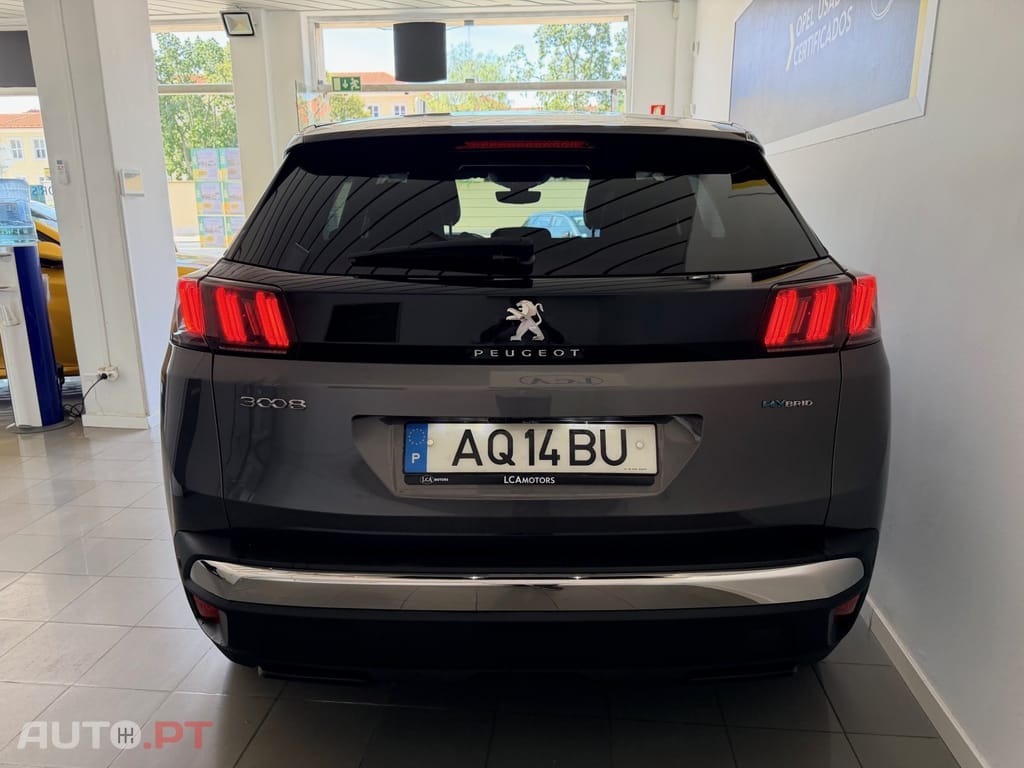 Peugeot 3008 1.6 Hybrid Allure Pack e-EAT8