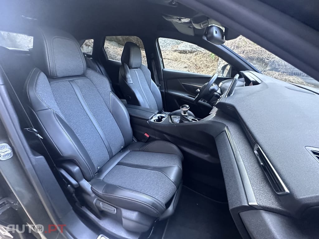 Peugeot 3008 1.5 BlueHDi GT Line