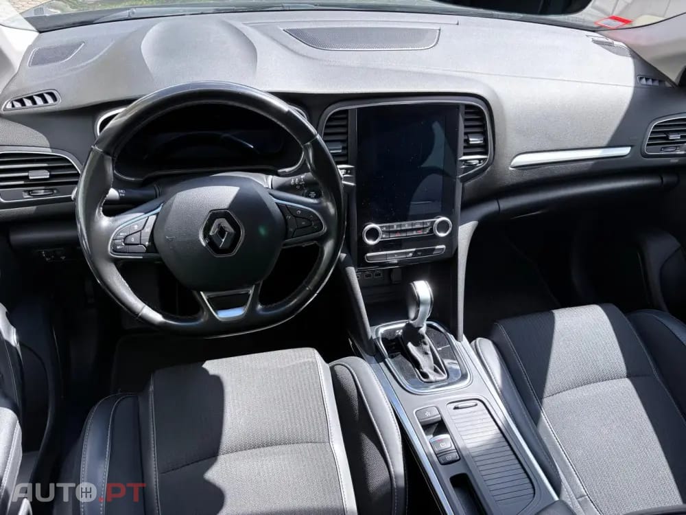 Renault Mégane Sport Tourer 1.6 E-Tech Plug-In Intens