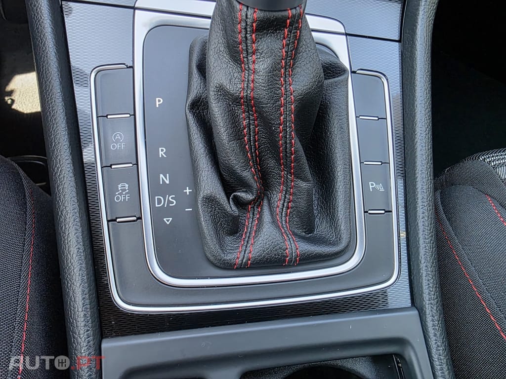 Volkswagen Golf 2.0 TSi GTi DSG Performance