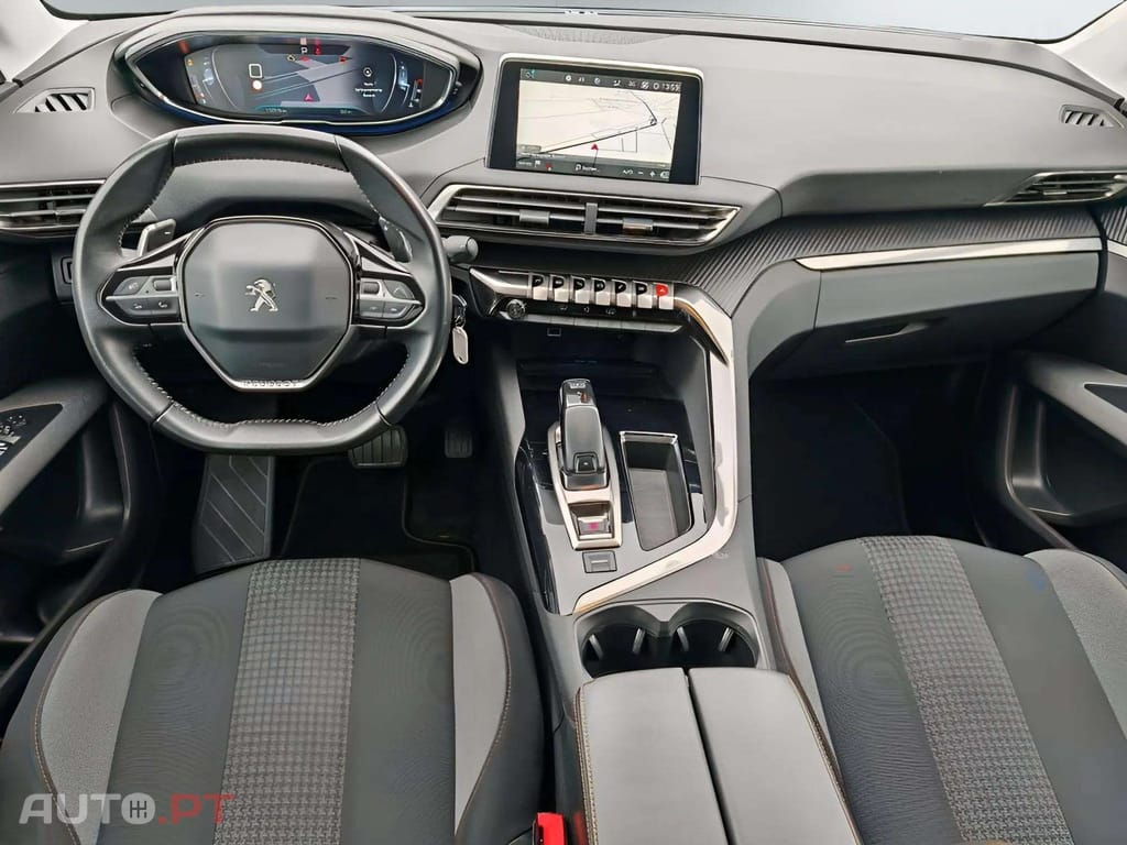 Peugeot 5008 1.5 BlueHDI  EAT8