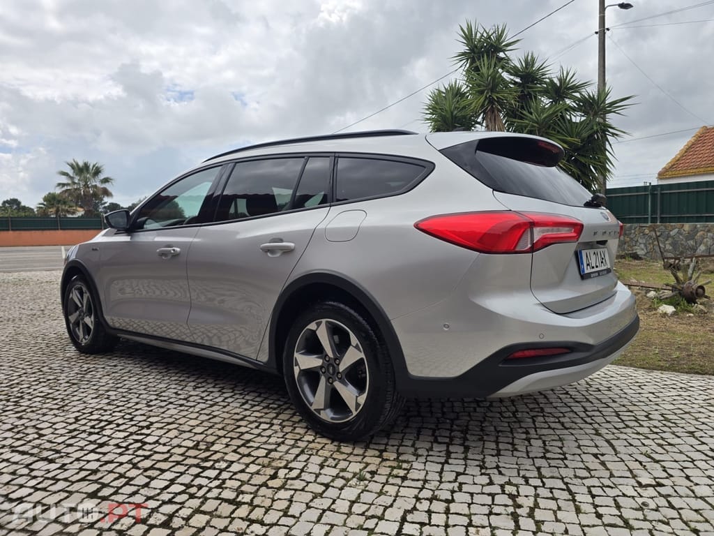 Ford Focus SW 1.5 TDCi EcoBlue Active