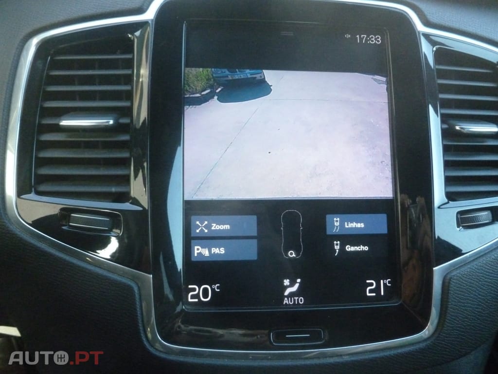 Volvo XC90 2.0 D4 R-Design Auto