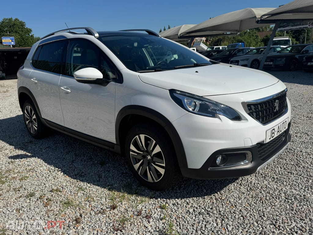 Peugeot 2008 1.2 PureTech Allure EAT6