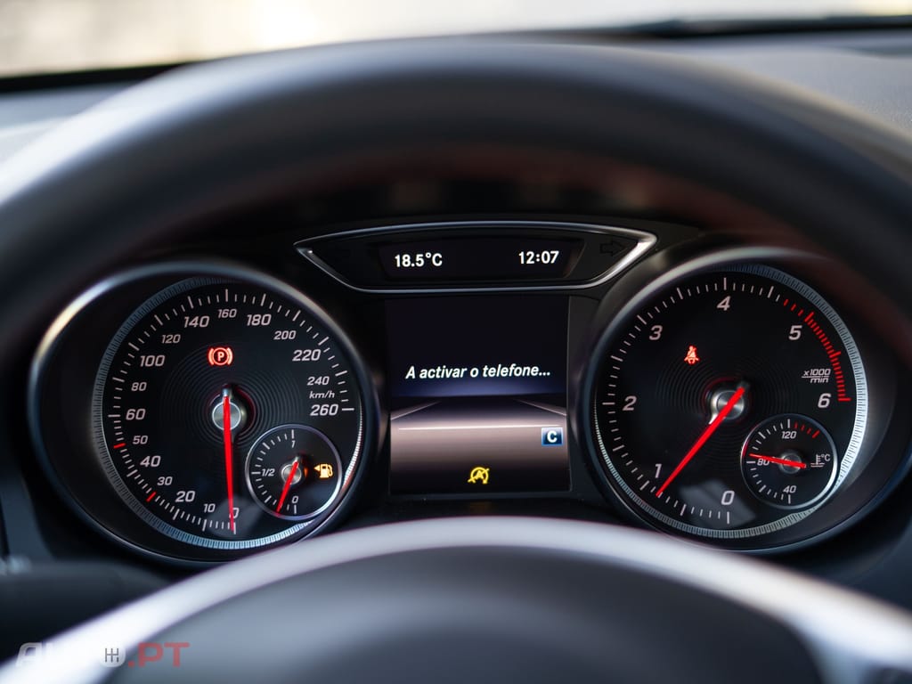 Mercedes-Benz CLA 180 d AMG Line