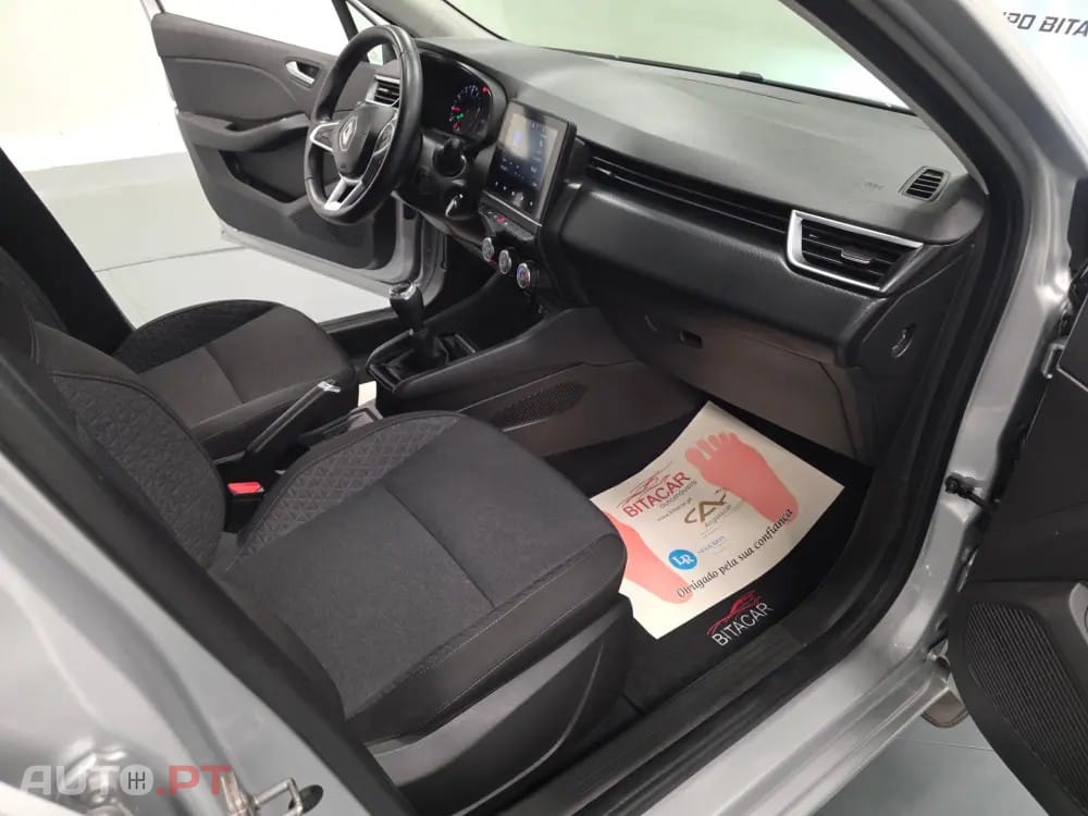 Renault Clio 1.0 TCe Evolution — fotografia 70