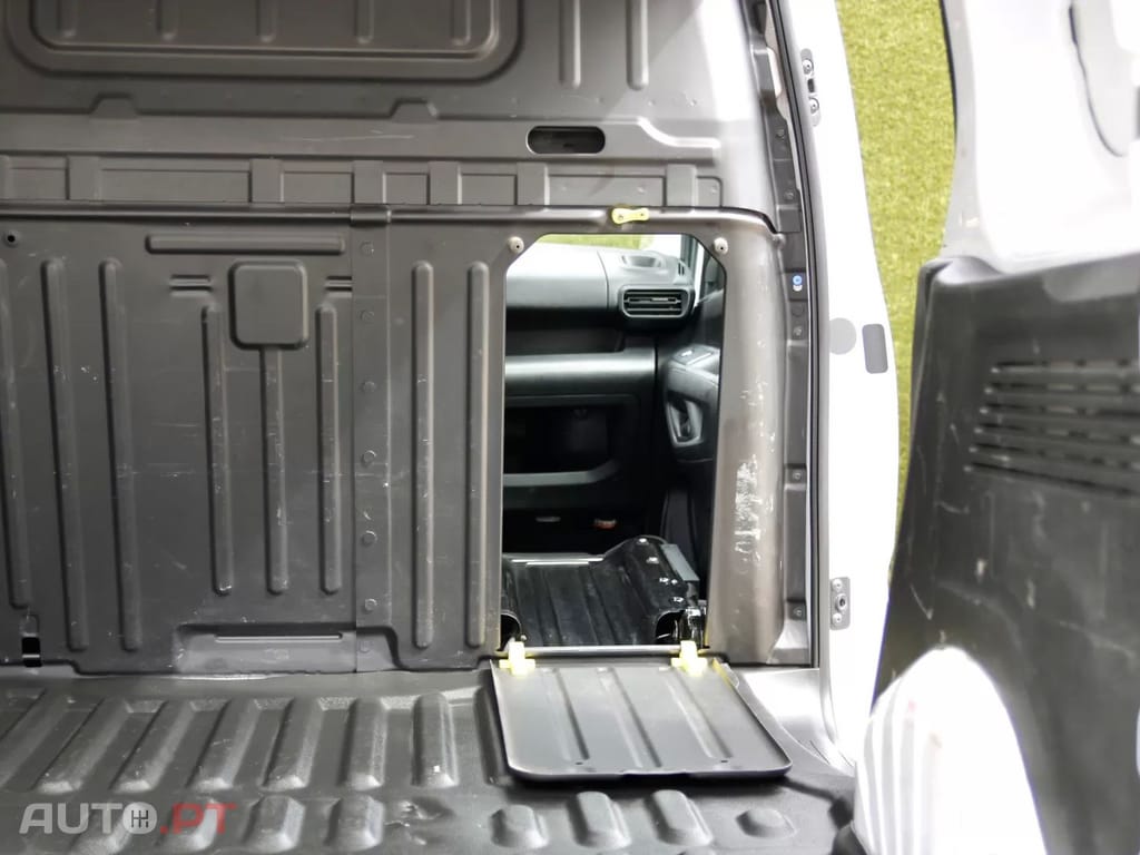 Toyota Proace City  1.5D L1 Comfort IVA DEDUTÍVEL