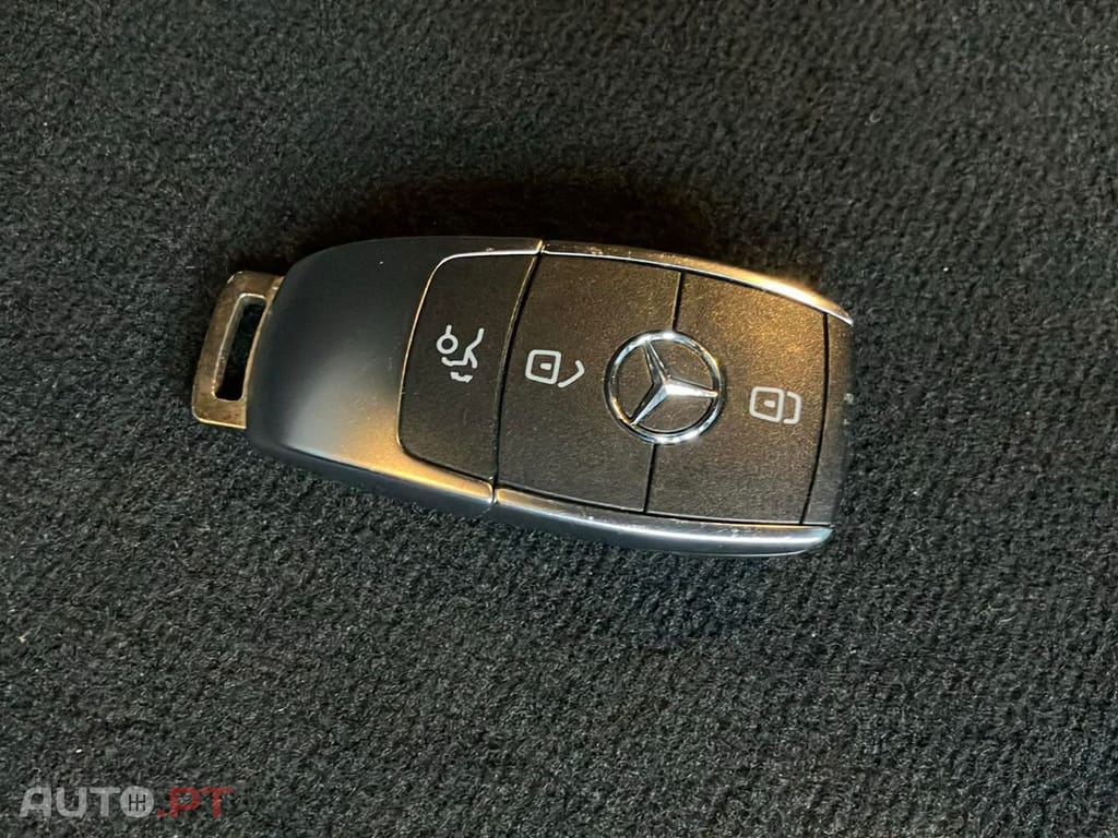 Mercedes-Benz CLA 180 d Shooting Brake AMG Line Aut.