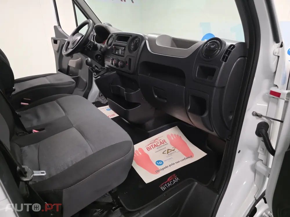 Renault Master 2.3 DCI 130CV BASCULANTE