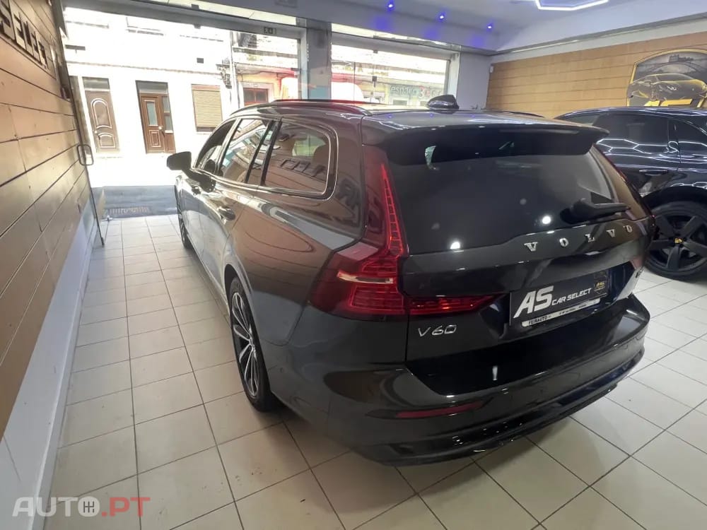 Volvo V60 2.0 T8 AWD TE Plus Dark