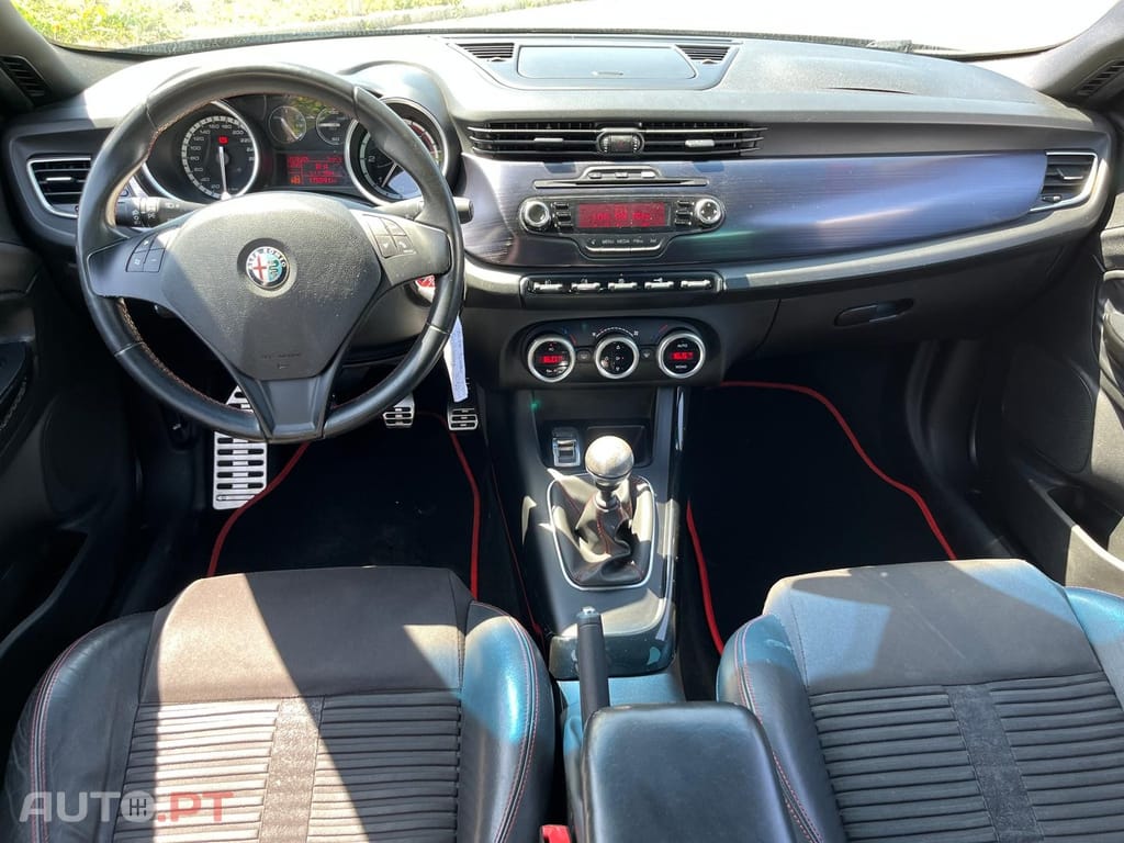 Alfa Romeo Giulietta 1.6 JTDM 16V Impression