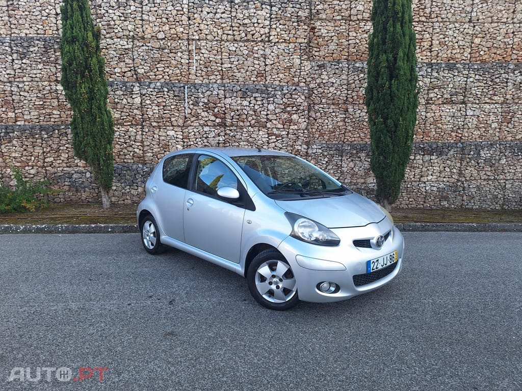 Toyota Aygo 1.0 Plus Sport Pack MM