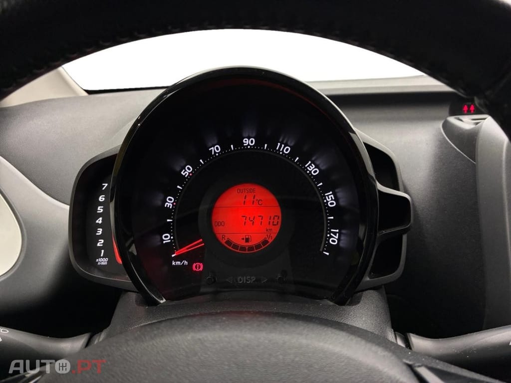 Toyota Aygo 1.0 X-Play