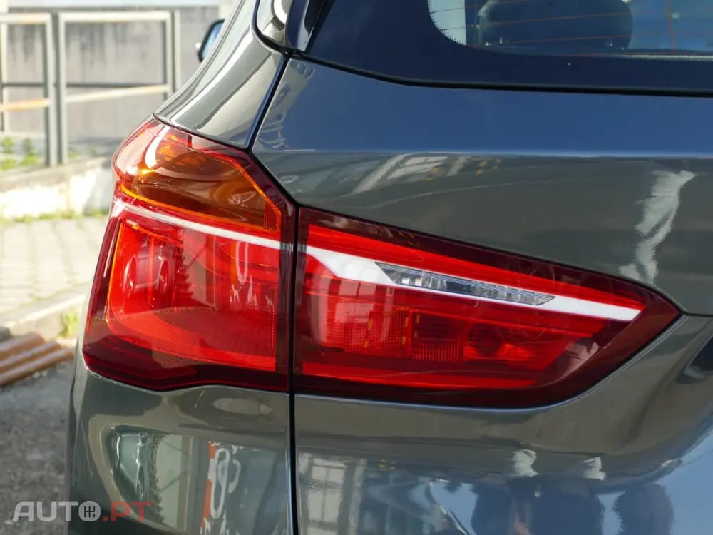 BMW X1 16 d sDrive — fotografia 9