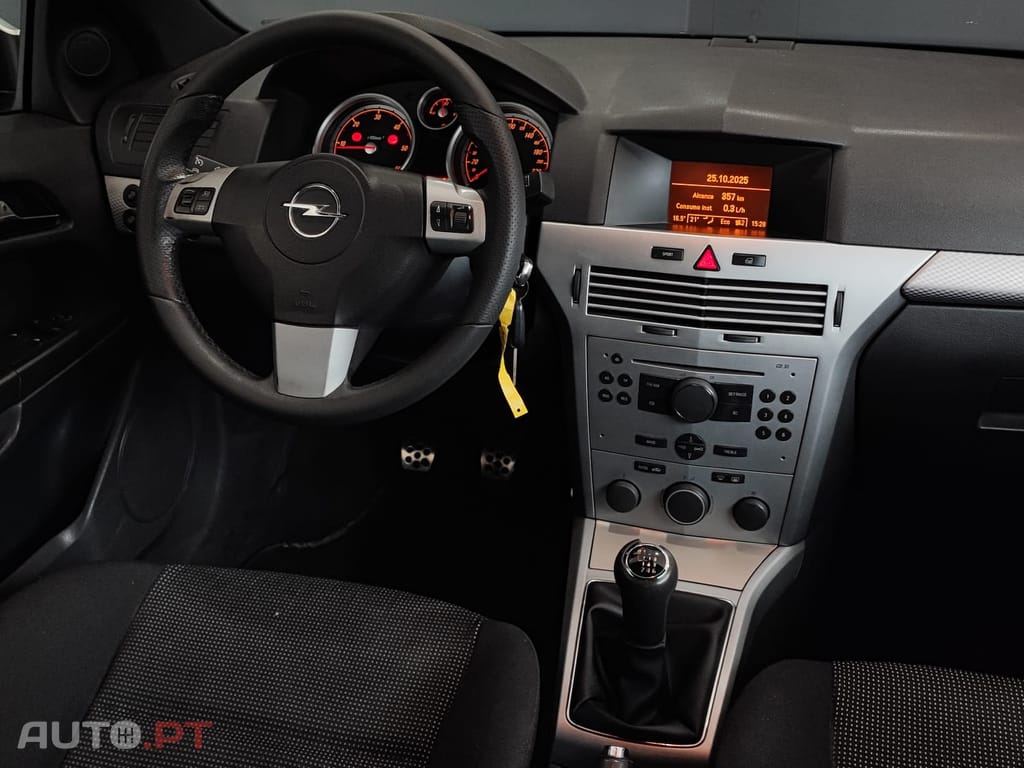 Opel Astra GTC 1.7cdti
