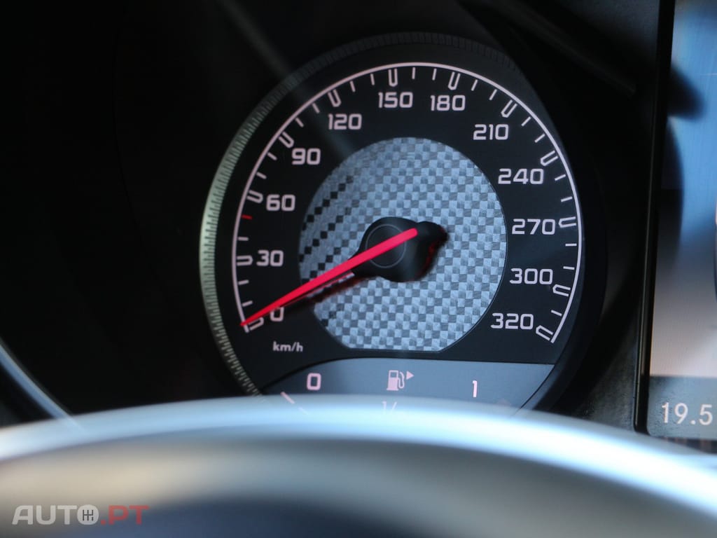 Mercedes-Benz AMG GT Coupe Speedshift 7G-DCT