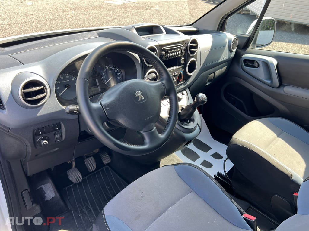 Peugeot Partner 1.6 e-HDi Family