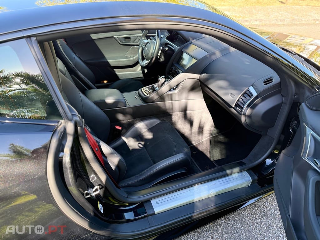 Jaguar F-Type Coupe 2.0 Aut. R-Dynamic