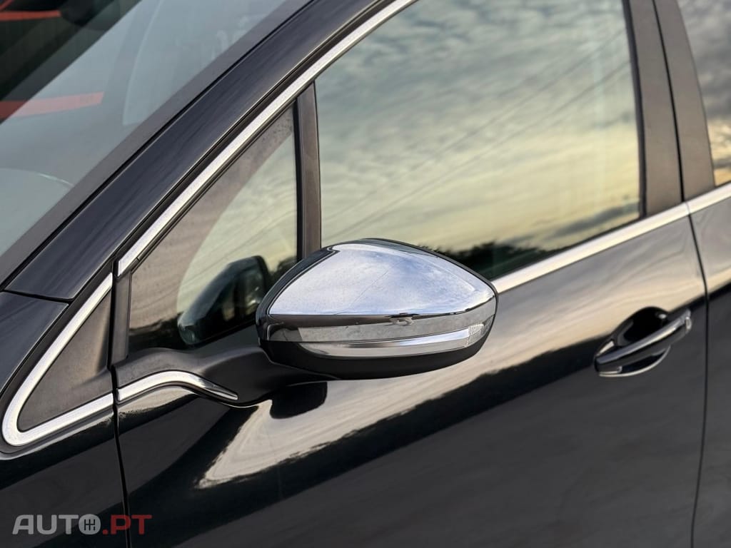 Peugeot 208 1.2 PureTech Allure